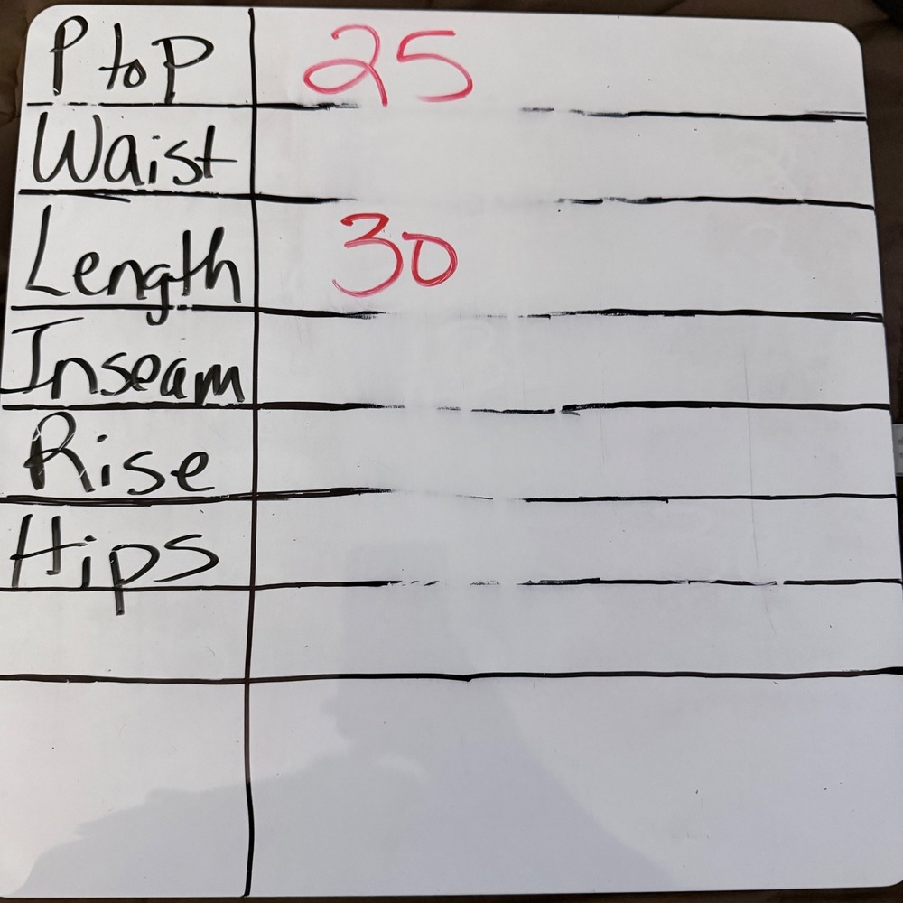 Cato Blouse Women 22/24W Black White Chevron Grommet V-Neck Tunic Long Sleeve - Picture 7 of 12